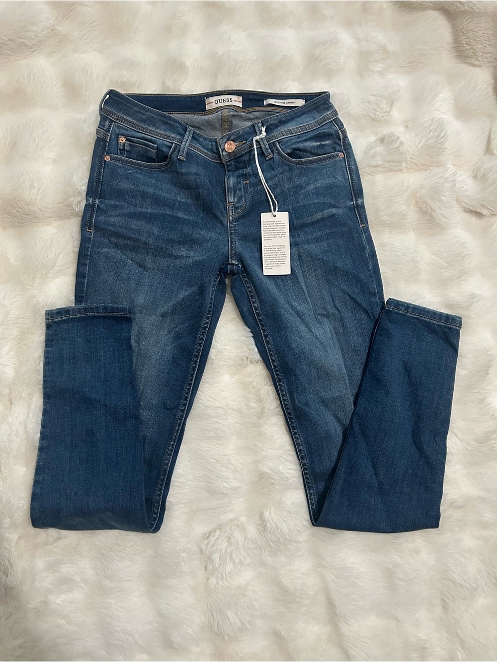 GUESS Women's Dark Blue Skinny Jeans NWT